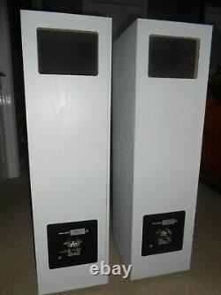 Audio Note AZ-Two Speakers White 2 years old. Hardly run in