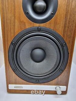 Audioengine HD6 150W Powered Speakers with aptX-HD, 24-bit DAC Walnut