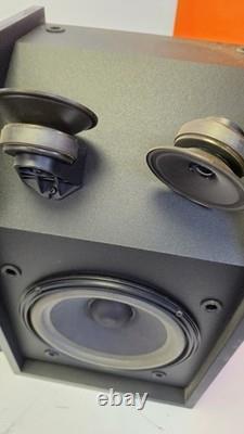 Bose 301 Series III Bookshelf Speaker Direct/Reflecting Audio Black