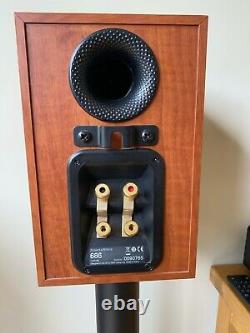 Cambridge Audio One stereo with Bowers & Wilkins speakers