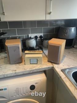 Cocktail Audio X10 4TB STORE BOXSETS/FILM/MUSIC. WHATCH ON TV, SPEAKERS