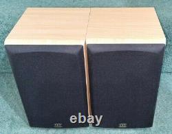 Monitor audio Bronze B1stereo Bookshelf Bi-Wireable Speakers light oak finish