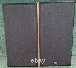 Monitor audio Bronze B2 stereo Bookshelf Bi-Wireable Speakers light oak finish