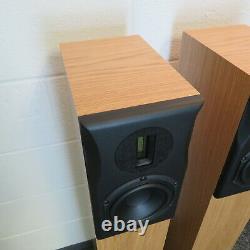 Neat Ekstra stereo speakers ex-demo boxed 24 month warranty ideal audio