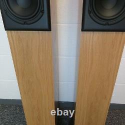 Neat Ekstra stereo speakers ex-demo boxed 24 month warranty ideal audio