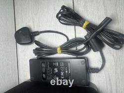 Quality ARCAM rCube Portable Powered Speaker System for iPhone/iPod