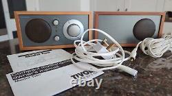 Tivoli Audio Henry Kloss Model Two AM/FM stereo radio + external speaker