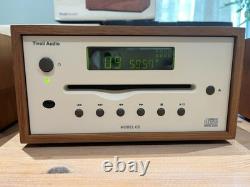 Tivoli Audio, model DAB, CD 1, stereo speaker. See description. Walnut/beige