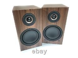 Triangle LN01A Active Bookshelf Speaker Set in Chestnut