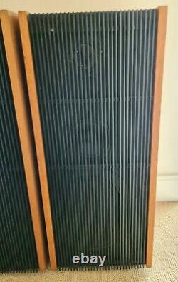 Very Rare Cambridge Audio R40 Stereo HiFi Transmission Line Speakers B110