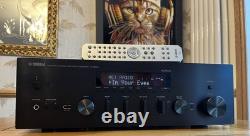 Yamaha R-N602 Stereo Amplifier Receiver with WiFi Bluetooth MusicCast AirPlay