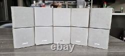5 X Bose Surround Son Double Cube Haut-parleurs Blanc Avec 6 Table & Sol Stands