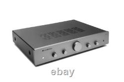 Amplificateur stéréo intégré Cambridge Audio AXA25 en boîte ouverte