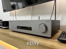 Amplificateur stéréo intégré Cambridge Audio CXA81 avec DAC haute résolution et Bluetooth