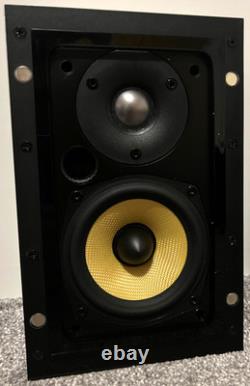 Bowers & Wilkins Fpm2 Enceintes Surround Stéréo Mur/Silencieux Argent/Frêne