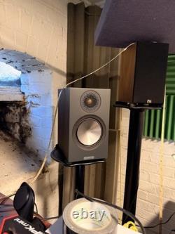 Enceintes bibliothèque Monitor Audio Bronze 50 6G, noyer