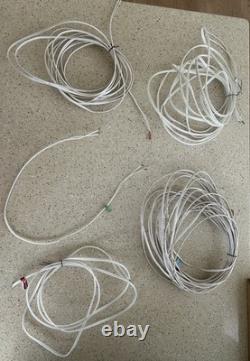 Enceintes surround KEF HTS2001 Egg x 5, 4 pieds hauts, câbles, manuels, boîte