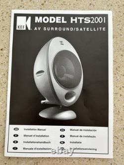 Enceintes surround KEF HTS2001 Egg x 5, 4 pieds hauts, câbles, manuels, boîte