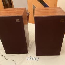 Paire d’enceintes Monitor Audio Cambridge MA 16