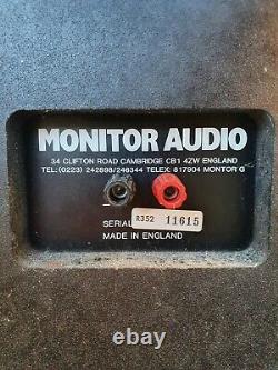 Surveillez Audio R352 Haut-parleurs Pair Grande Qualité Sonore! Bon État