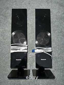 Système de cinéma maison Blu-ray Panasonic avec 5 haut-parleurs et un caisson de basses SA-BTT590