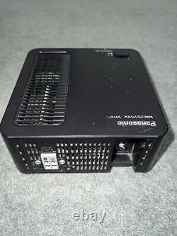 Système de cinéma maison Blu-ray Panasonic avec 5 haut-parleurs et un caisson de basses SA-BTT590