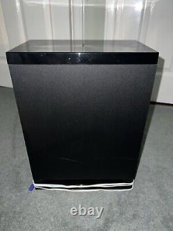 Système de cinéma maison Blu-ray Panasonic avec 5 haut-parleurs et un caisson de basses SA-BTT590