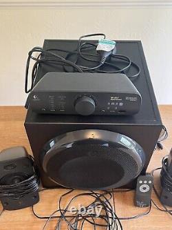 Système de haut-parleurs Logitech Z906 THX 5.1 Surround Sound Noir avec télécommande