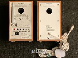 Tivoli Audio Modèle 10 Stereo Am / Fm Clock Radio Speakers With Remote Boxed
