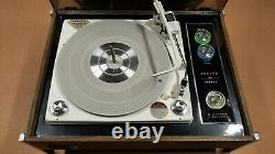 Zenith Circle Of Sound Turntable Solid State Stéréo Phonograph Avec Haut-parleurs